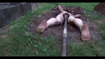 Ông đã gặp một cô gái đã lớn lên trong gara xem phim sec người và thú và fucked