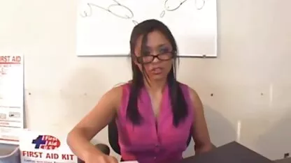 Nóng chó thủ dâm trong phòng tắm sem phim sec bo chong nang dau