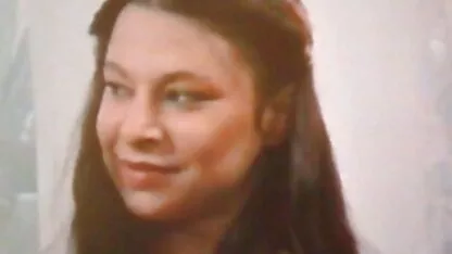 Một người đàn ông với một bằng miệng đánh các cô gái ngủ và cảm videos phim sec thấy cô ấy âm đạo