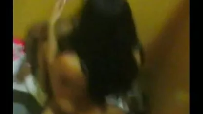 Âm mưu của các máu cảnh bao gồm một đẹp, tóc phim sec hocsinh vàng