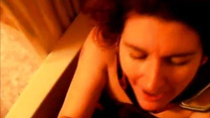 Một người phim sec đit đàn ông đổ trên tóc hậu môn, và một trong miệng