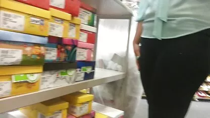 Cuốn sách phim sec 8x này và Elijah.