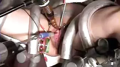 Học sinh đã có một phòng tắm gruppese tại một phòng tắm phimsec ditnhau bên