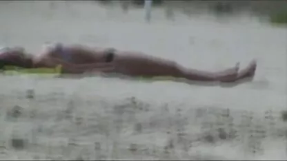 Nó đi lên và xuống và phim sec u 45 hấp thụ mực của bạn sâu hơn