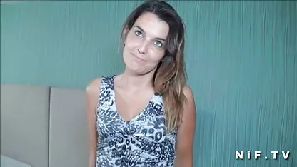 Khối lượng của sinh viên phim sec aumy