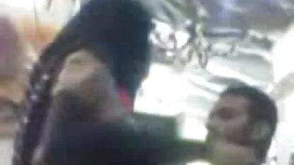 Chị nhỏ châu Á, mật xx phim sec ong âm đạo